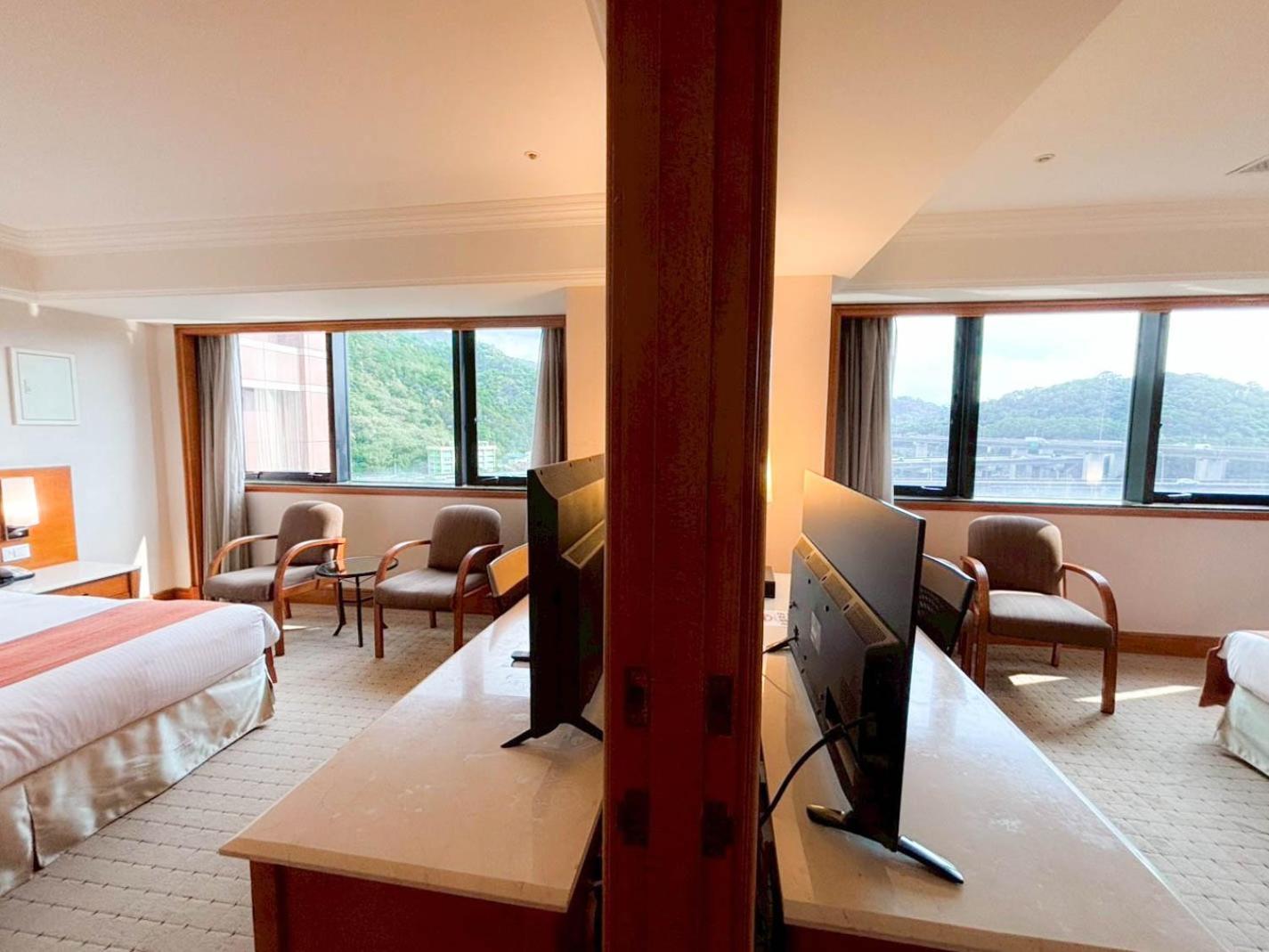 Hione Holiday Hotel Taipei Esterno foto