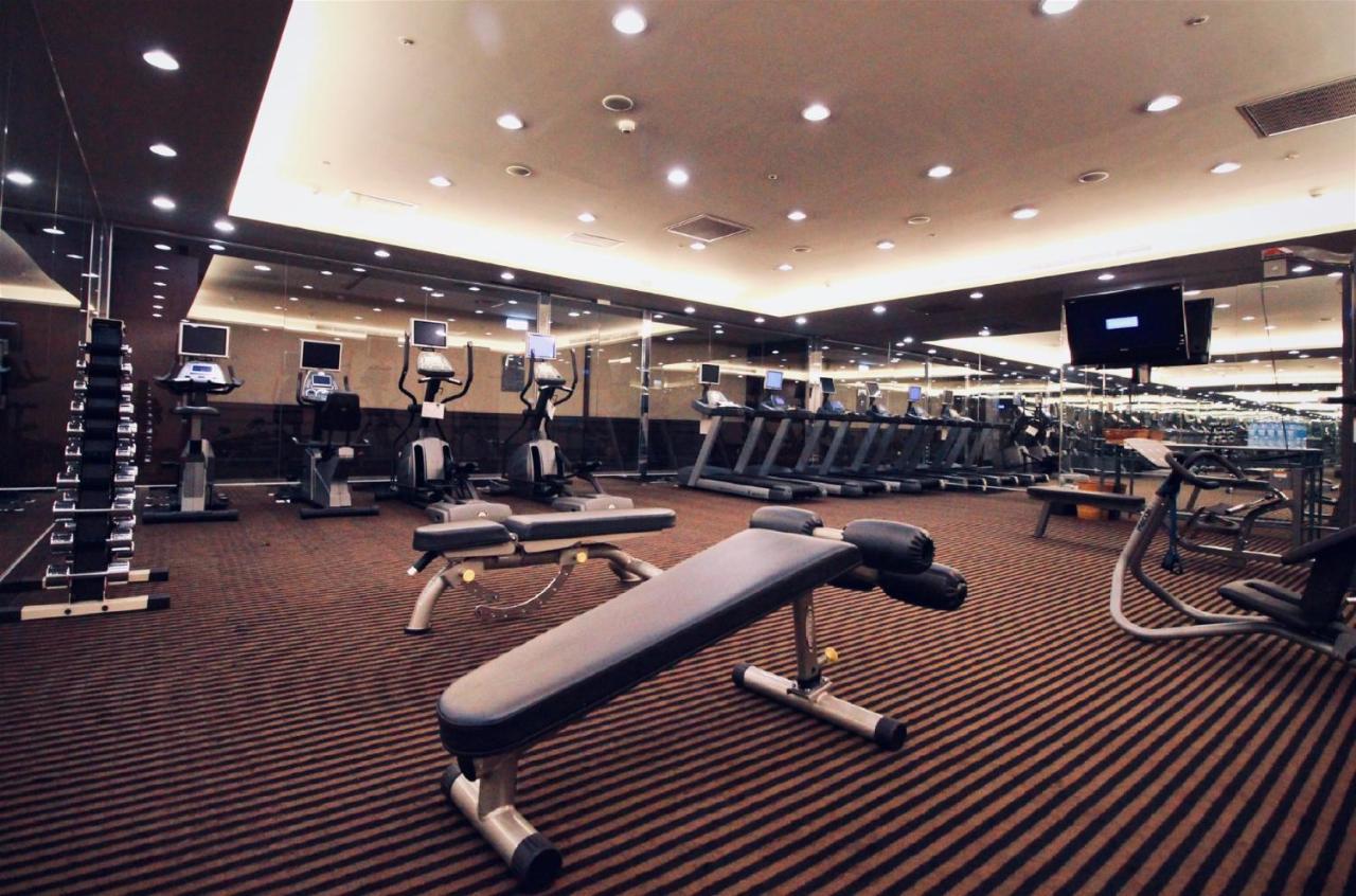 Hione Holiday Hotel Taipei Esterno foto