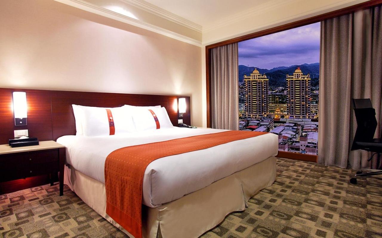Hione Holiday Hotel Taipei Esterno foto